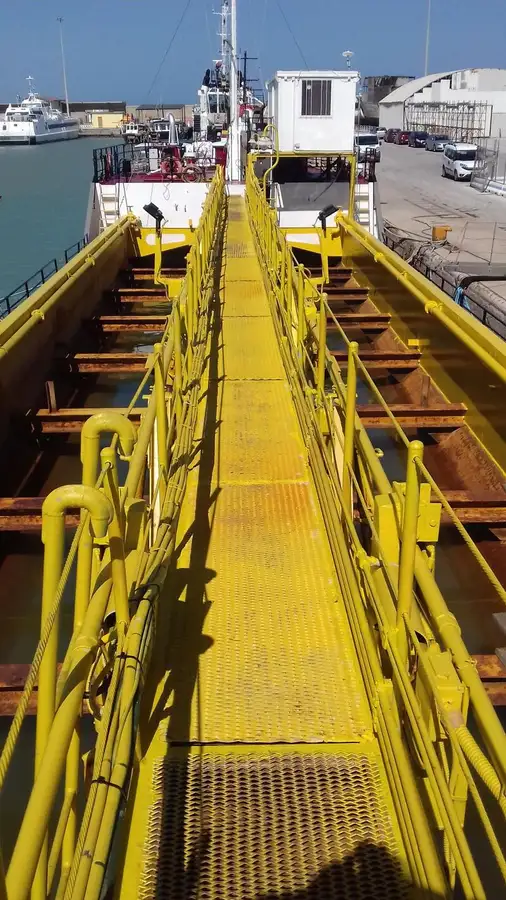 Dredger na sprzedaż