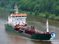 Tankowiec do przewozu ropy/chemikaliów na sprzedaż