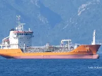 Tankowiec do przewozu ropy/chemikaliów na sprzedaż