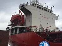 Tankowiec do przewozu ropy/chemikaliów na sprzedaż