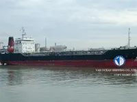 Tankowiec do przewozu ropy/chemikaliów na sprzedaż