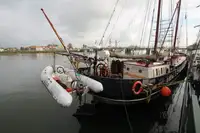 Jacht na sprzedaż