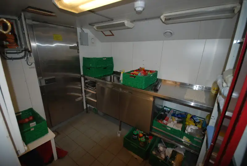 Statek desantowy, czołgowy na sprzedaż