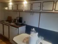 Statek kontenerowy na sprzedaż