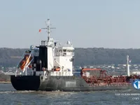 Tankowiec do przewozu ropy/chemikaliów na sprzedaż