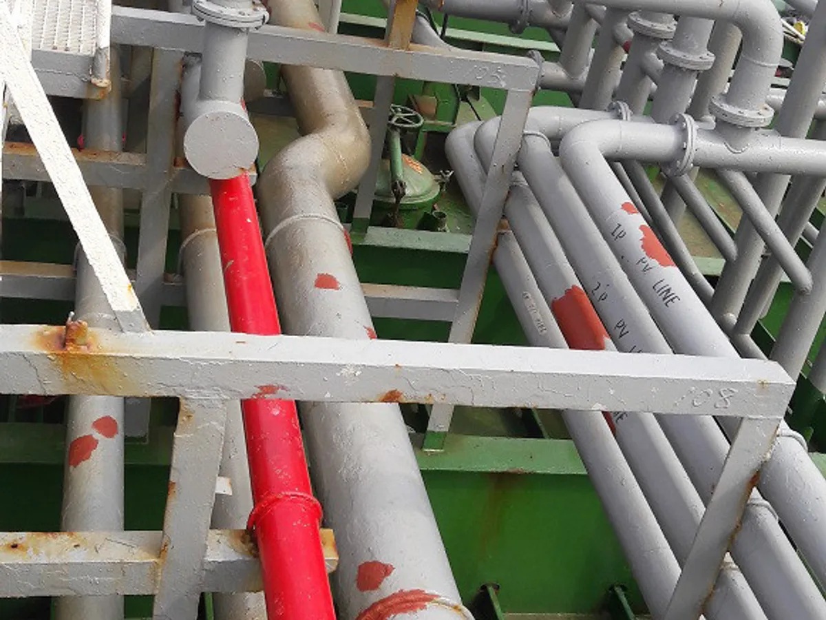 Tankowiec do przewozu ropy/chemikaliów na sprzedaż