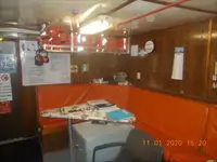 Statek załogowy na sprzedaż