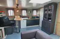 Pływający hotel na sprzedaż