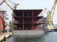 Ponton na sprzedaż