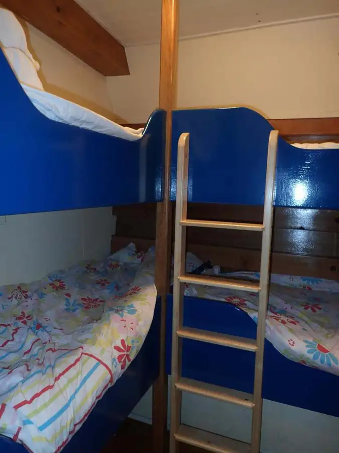 Statek badawczy na sprzedaż