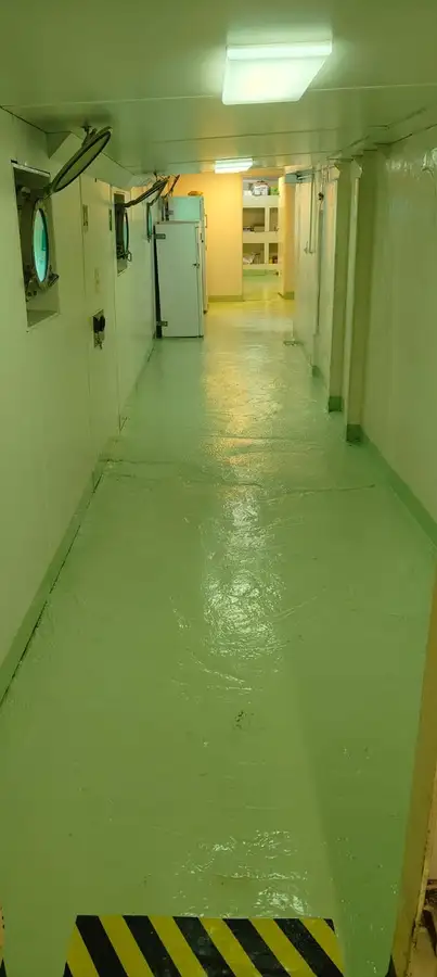 Statek zaopatrzeniowy na sprzedaż