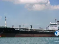 Tankowiec do przewozu ropy/chemikaliów na sprzedaż