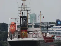 Tankowiec do przewozu ropy/chemikaliów na sprzedaż