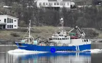 Statek trawlerowy do połowu okrężnicą na sprzedaż