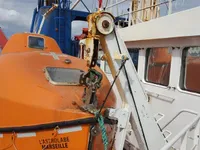 Statek badawczy na sprzedaż
