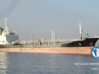Tankowiec do przewozu ropy/chemikaliów na sprzedaż