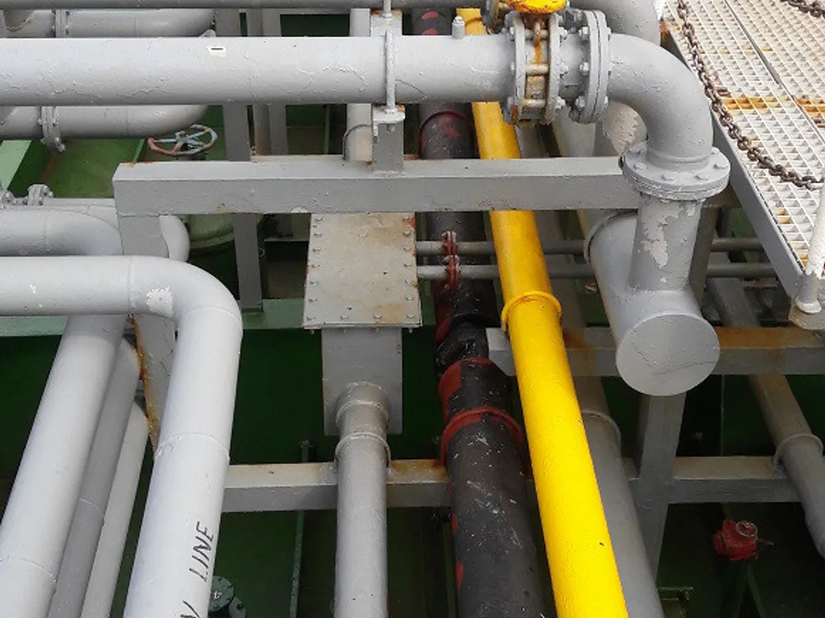 Tankowiec do przewozu ropy/chemikaliów na sprzedaż