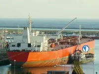 Tankowiec do przewozu ropy/chemikaliów na sprzedaż