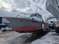 Statki robocze na sprzedaż