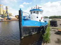 Łódź holownicza na sprzedaż