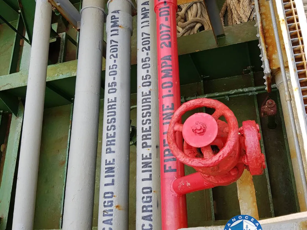 Tankowiec do przewozu ropy/chemikaliów na sprzedaż