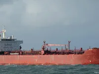 Tankowiec do przewozu ropy/chemikaliów na sprzedaż