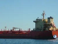 Tankowiec do przewozu ropy/chemikaliów na sprzedaż
