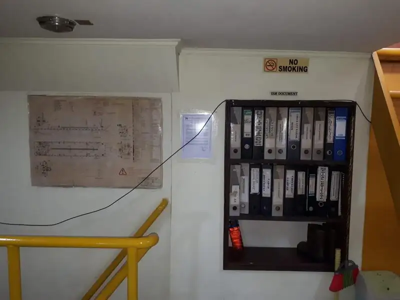 Tankowiec do przewozu ropy/chemikaliów na sprzedaż