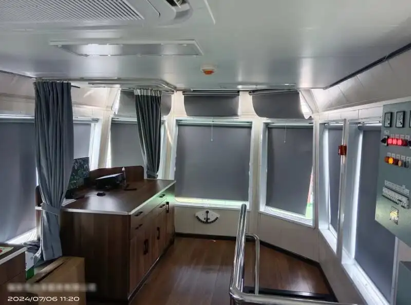 Holownik na sprzedaż