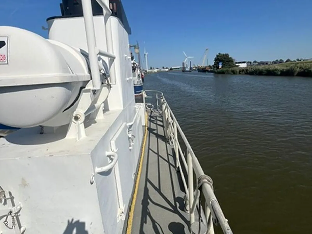 Łódź patrolowa na sprzedaż