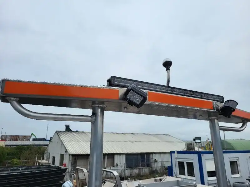Katamaran na sprzedaż