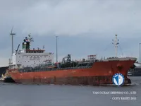 Tankowiec do przewozu ropy/chemikaliów na sprzedaż