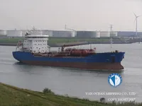 Tankowiec do przewozu ropy/chemikaliów na sprzedaż