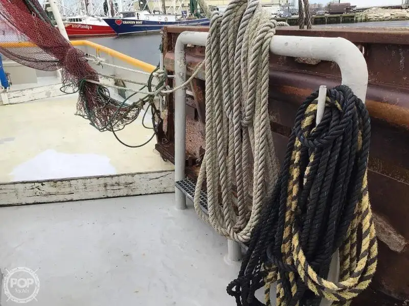 Trawler na sprzedaż