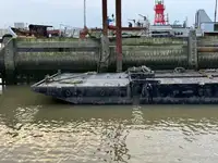 Ponton na sprzedaż