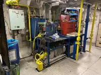 Tankowiec do przewozu ropy/chemikaliów na sprzedaż