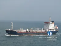 Tankowiec do przewozu ropy/chemikaliów na sprzedaż