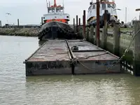 Ponton na sprzedaż