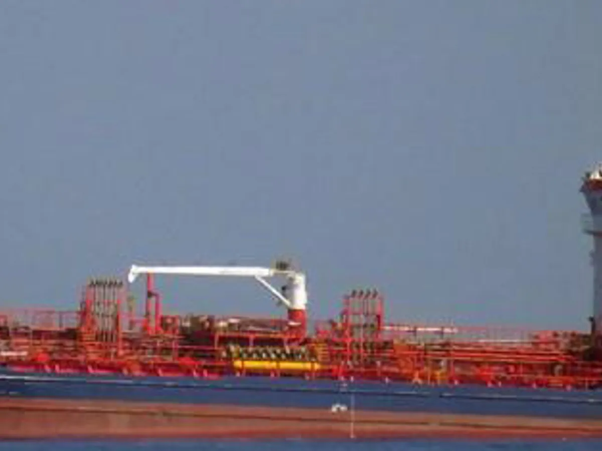 Tankowiec do przewozu ropy/chemikaliów na sprzedaż