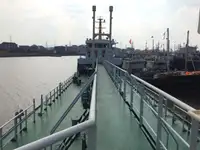 Tankowiec do przewozu ropy/chemikaliów na sprzedaż