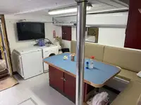 Statek kontenerowy na sprzedaż