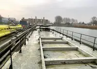 Ponton na sprzedaż