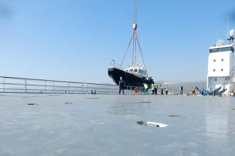 Statek badawczy na sprzedaż