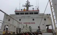 Tankowiec do przewozu ropy/chemikaliów na sprzedaż