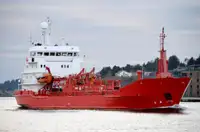 Oil/Chemical tanker na sprzedaż