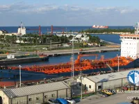 Tankowiec do przewozu ropy/chemikaliów na sprzedaż