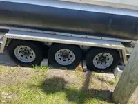 Ponton na sprzedaż