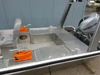 Łodzie robocze na sprzedaż