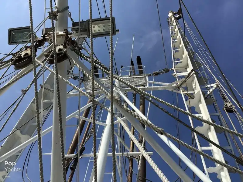 Trawler na sprzedaż