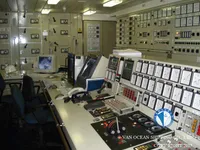 Tankowiec do przewozu ropy/chemikaliów na sprzedaż
